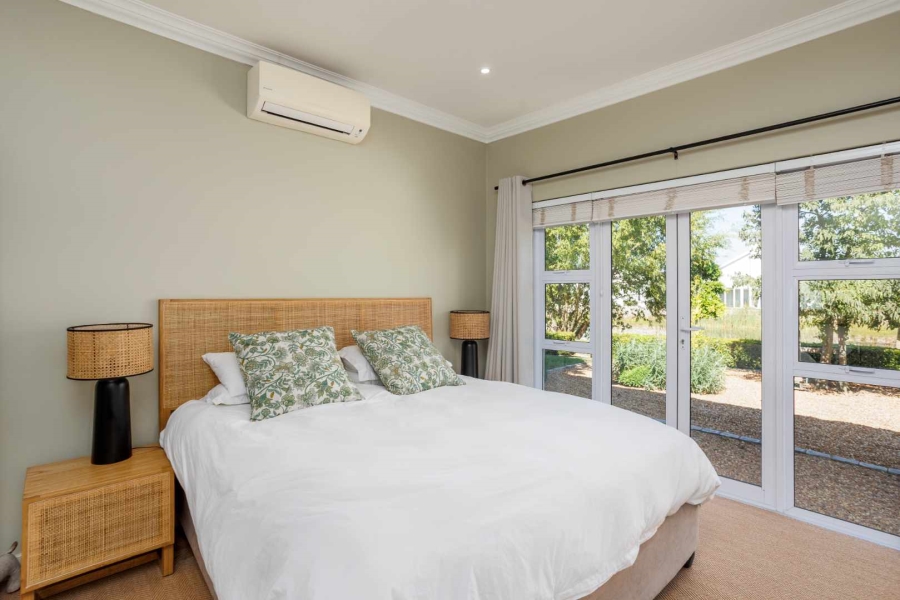 To Let 3 Bedroom Property for Rent in Val De Vie Estate Western Cape